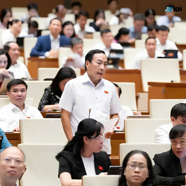 Đại biểu Phạm Văn Hòa (đoàn Đồng Tháp)